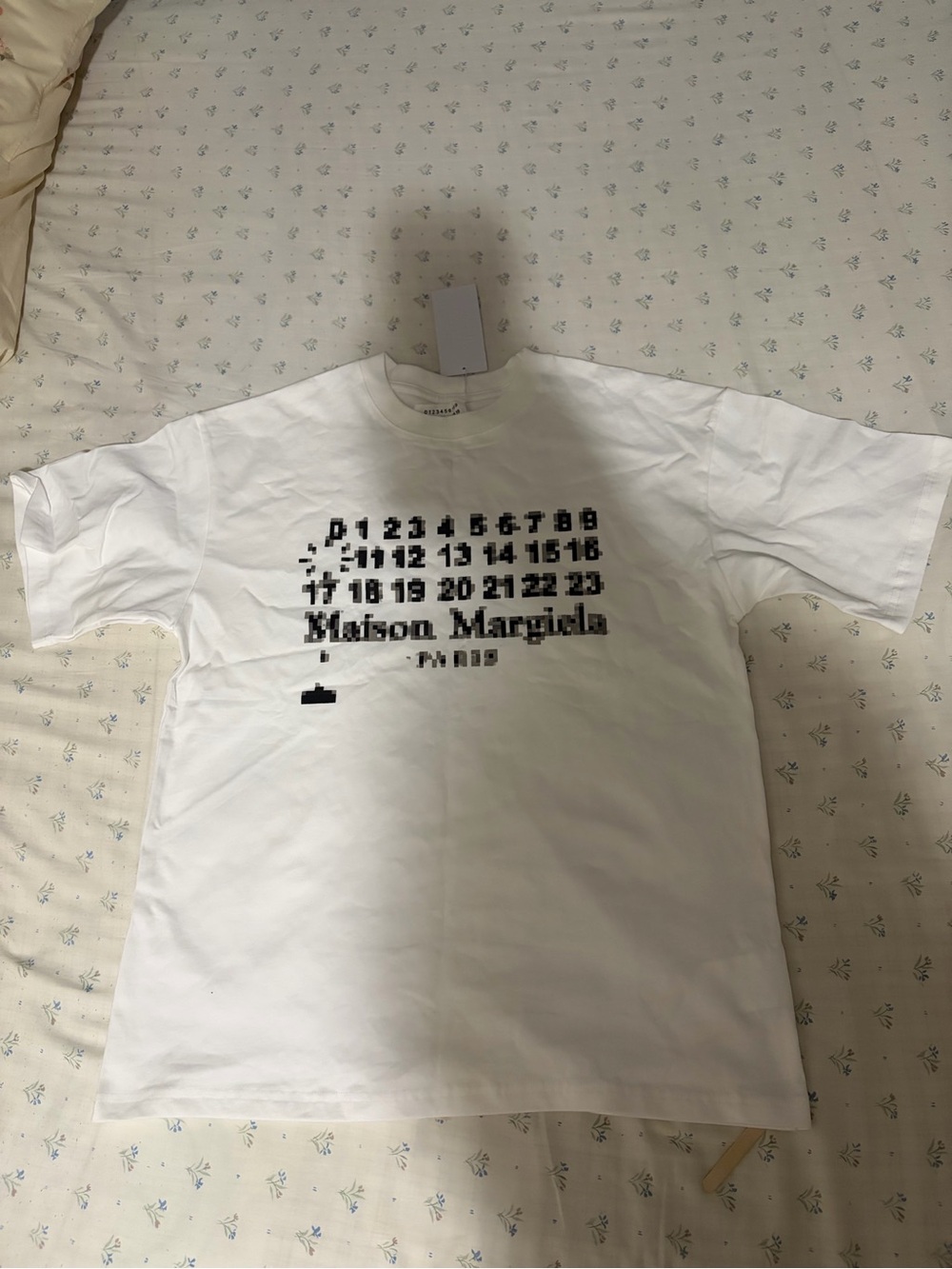 Maison Martin Margiela White T-Shirt with Black Numeric Logo